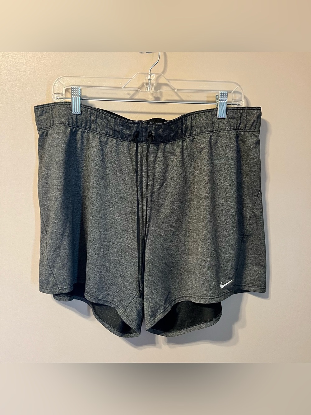 Nike Dri-Fit Shorts - size XL